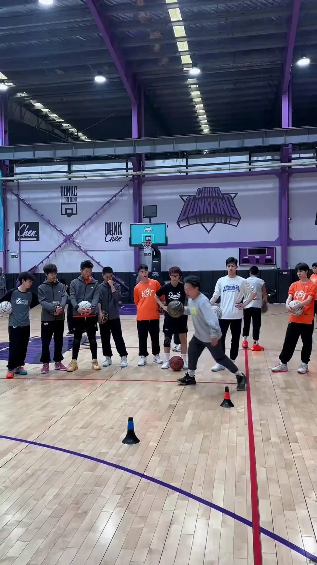 哪里能找到智能篮球训练的应用程序_0